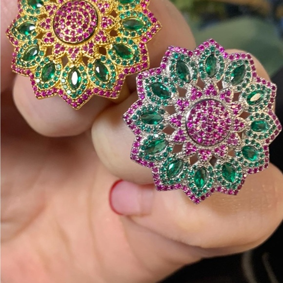 Lotus Ring! - Picture 5 of 11